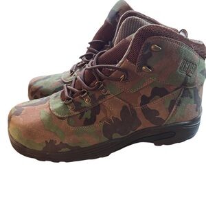 DREW Camouflage Slip-Resistant Boots